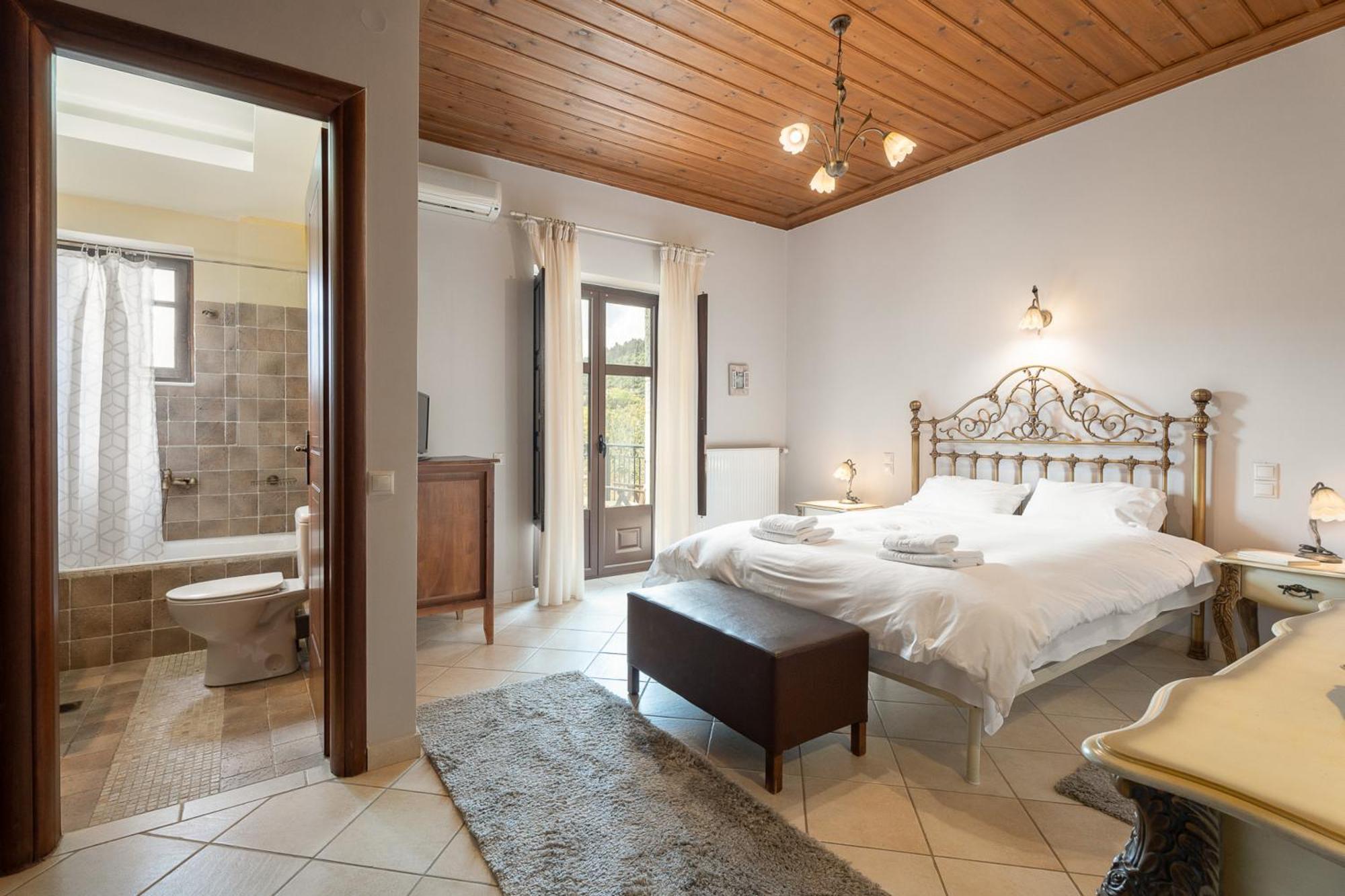 Ouranogiton Resort Kosmás Pokoj fotografie