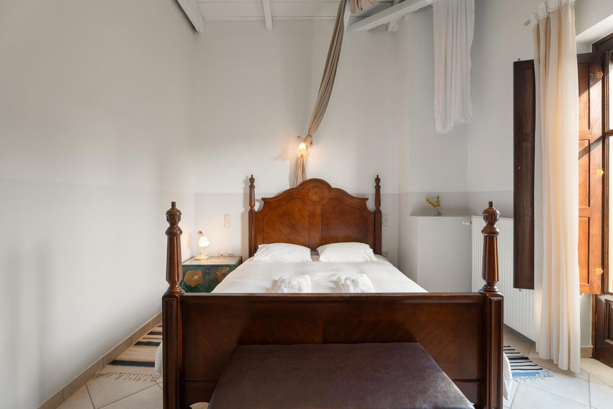 Ouranogiton Resort Kosmás Pokoj fotografie