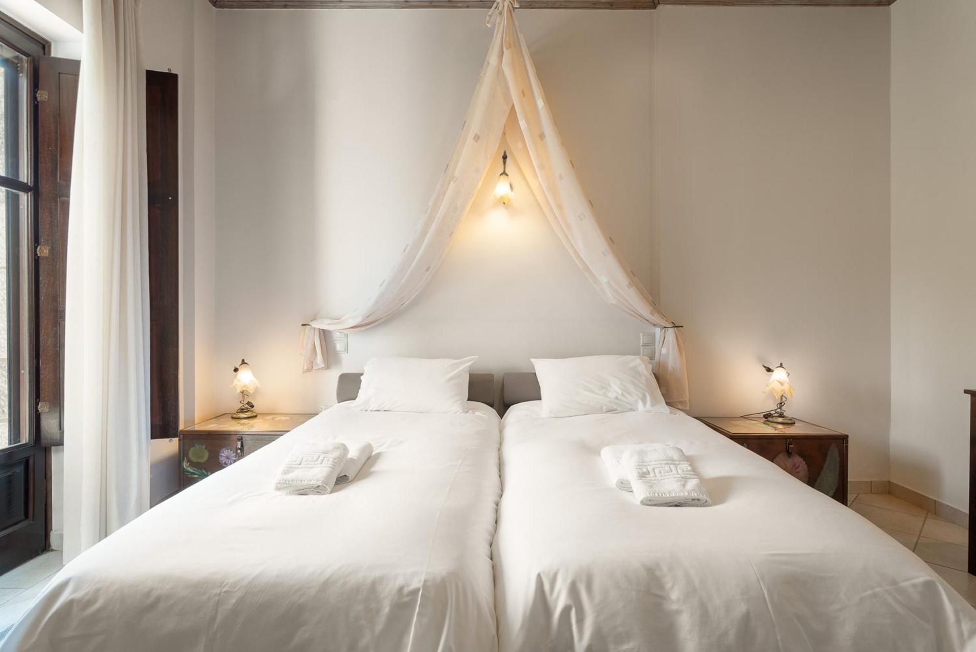 Ouranogiton Resort Kosmás Pokoj fotografie