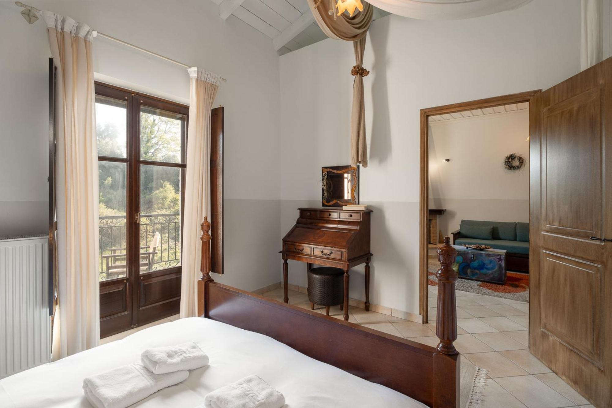 Ouranogiton Resort Kosmás Pokoj fotografie